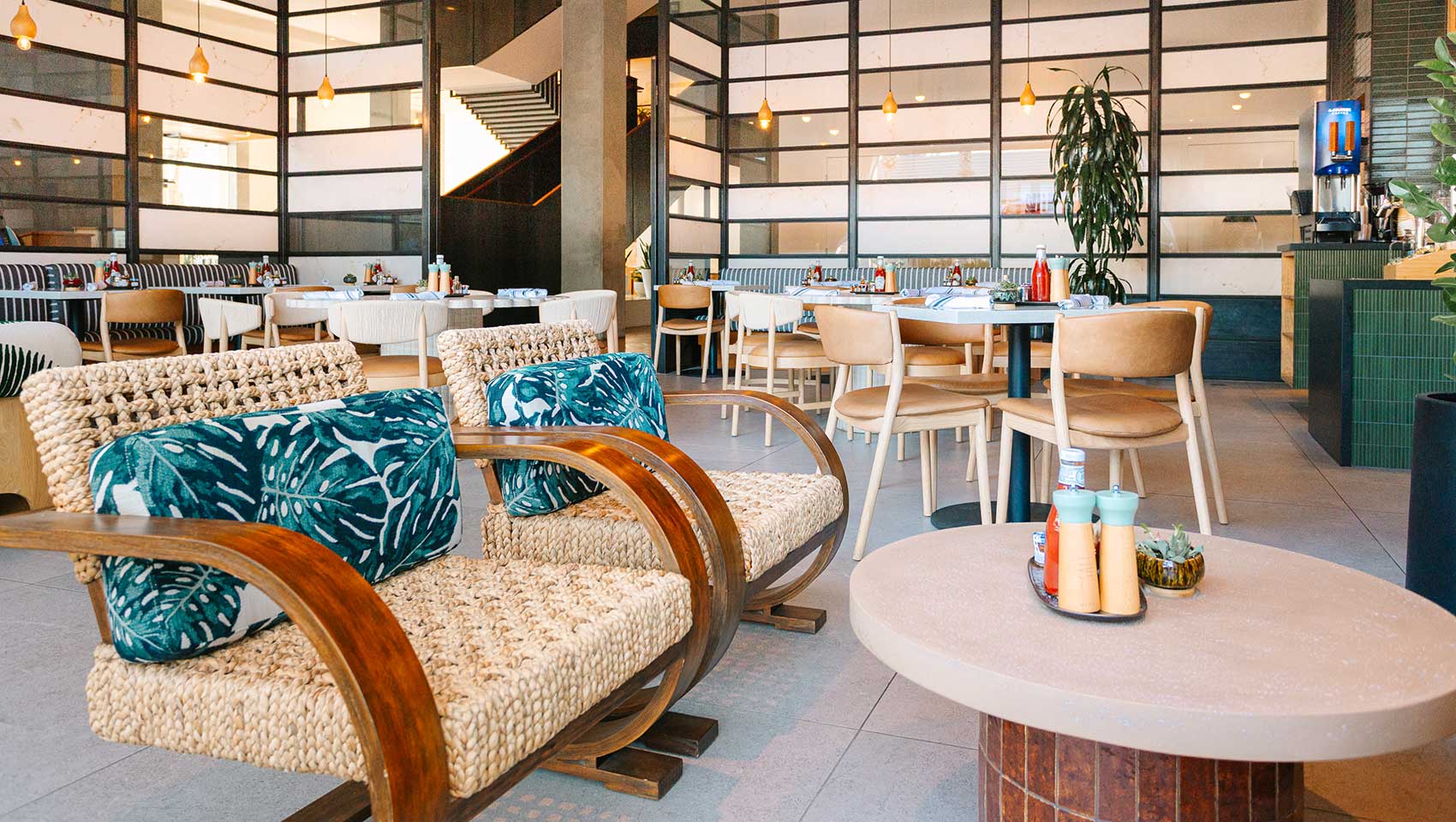 Juniper Table restaurant dining room