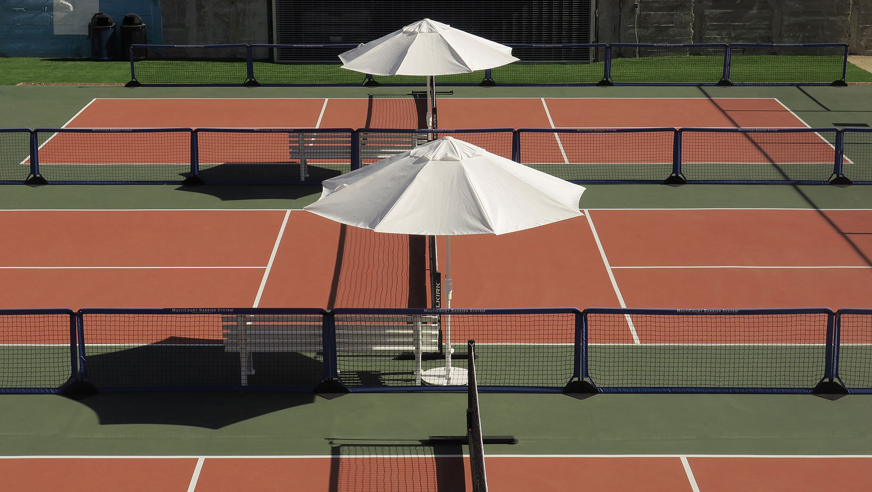 hotel pickleball court