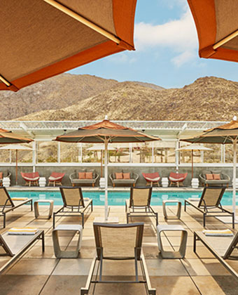 hotel rooftop pool seating